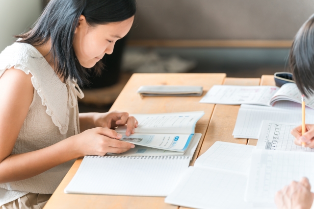 「通信制中学校」は存在しない？不登校の中学生への新しい学びの選択肢